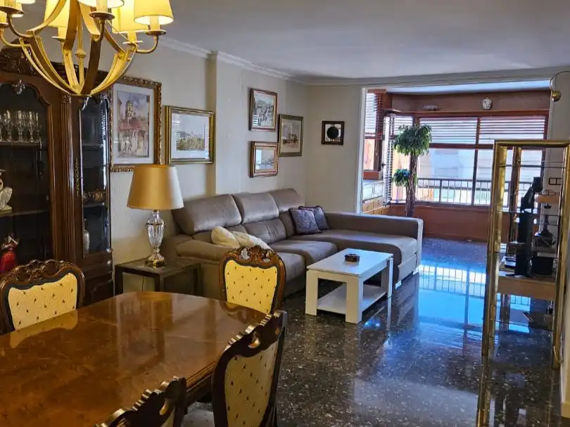 Wohnung 146 m² in Alicante