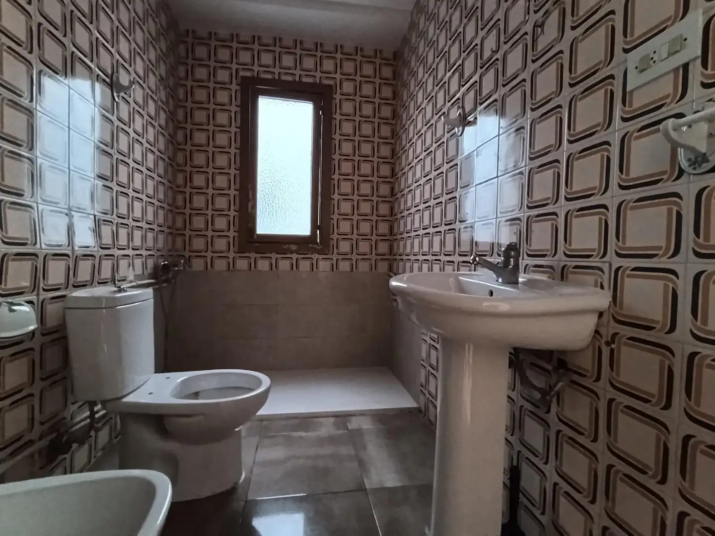 Piso de 80 m² en Adra