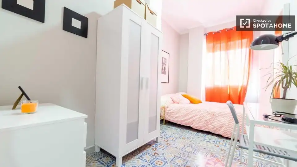 Habitación 95 m², Valencia