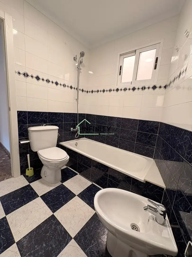 Habitació de lloguer, la Font d'en Carròs