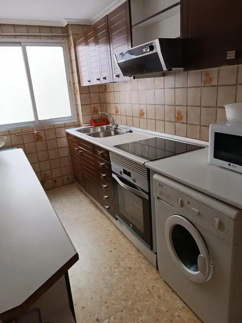 Piso de 85 m² en Zaragoza