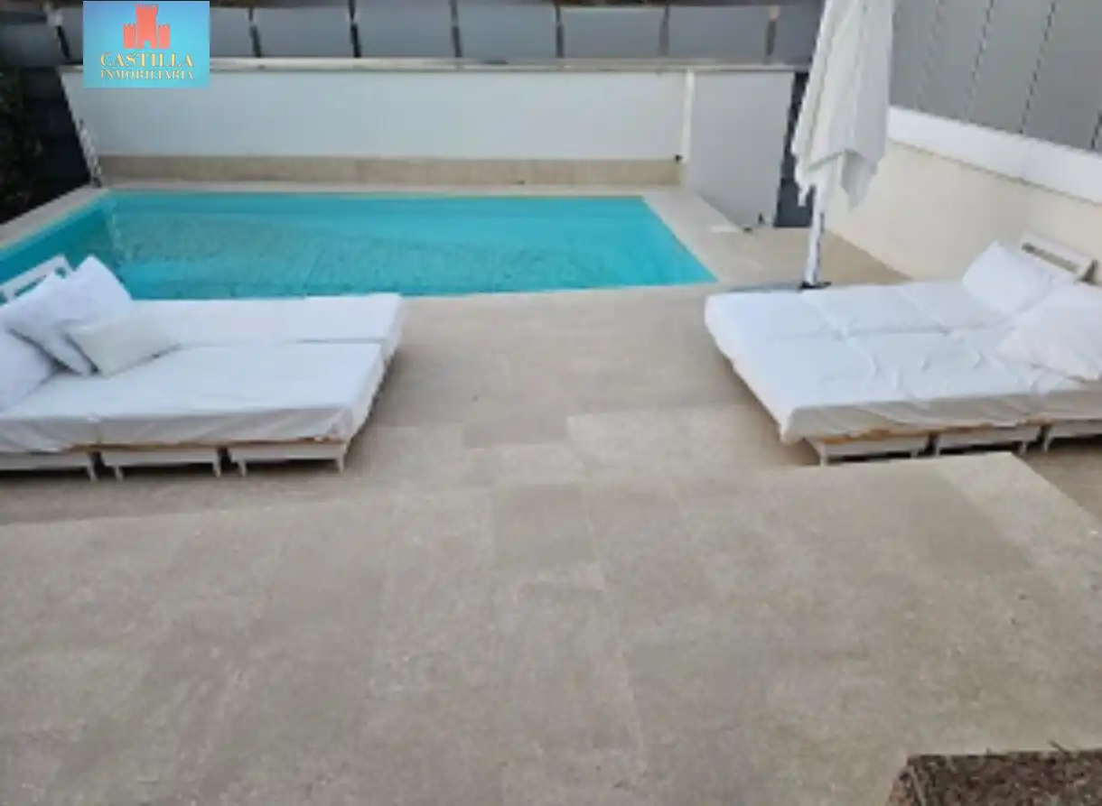 Piso de 265 m² en Ávila