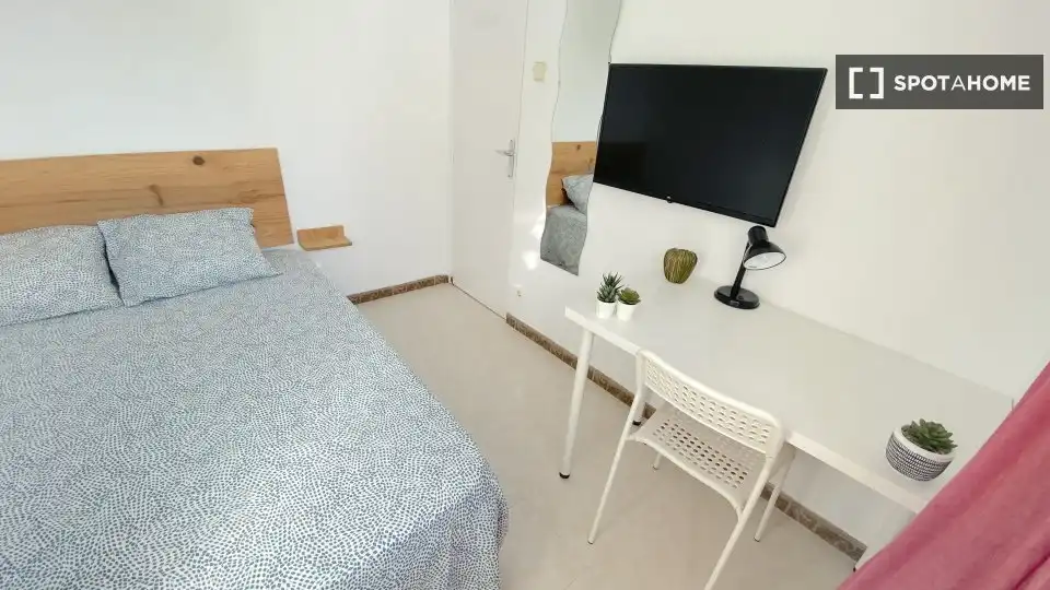 Habitación 86 m², Sevilla
