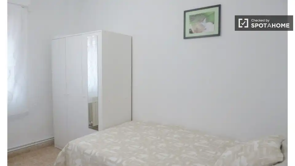 Habitación 104 m², Zaragoza