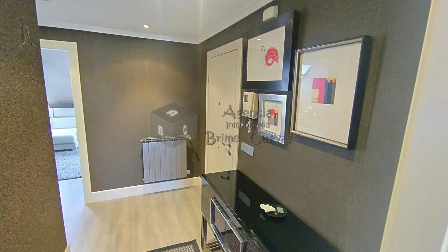 Piso de 94 m² en Oviedo