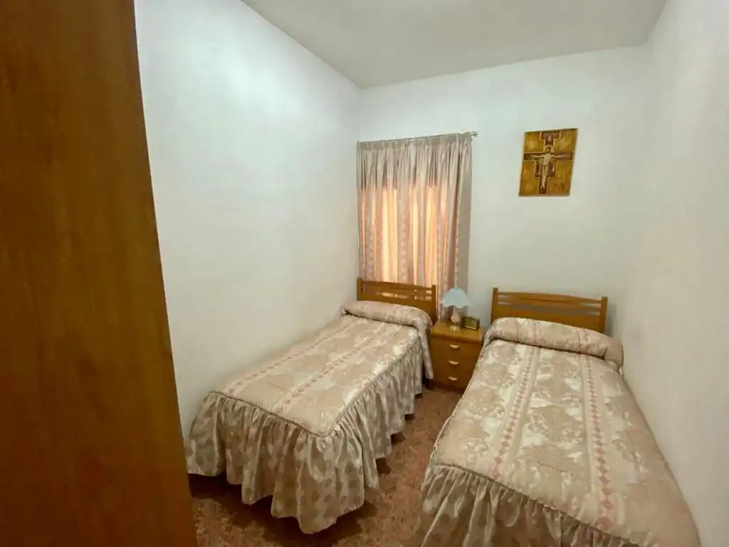 Casa de 84 m² en Cifuentes