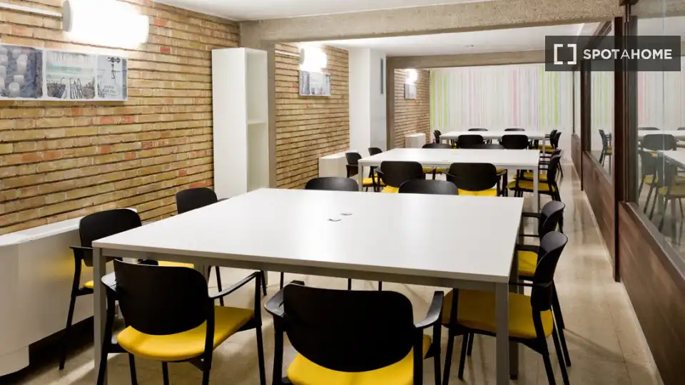 Habitación en alquiler, Pamplona
