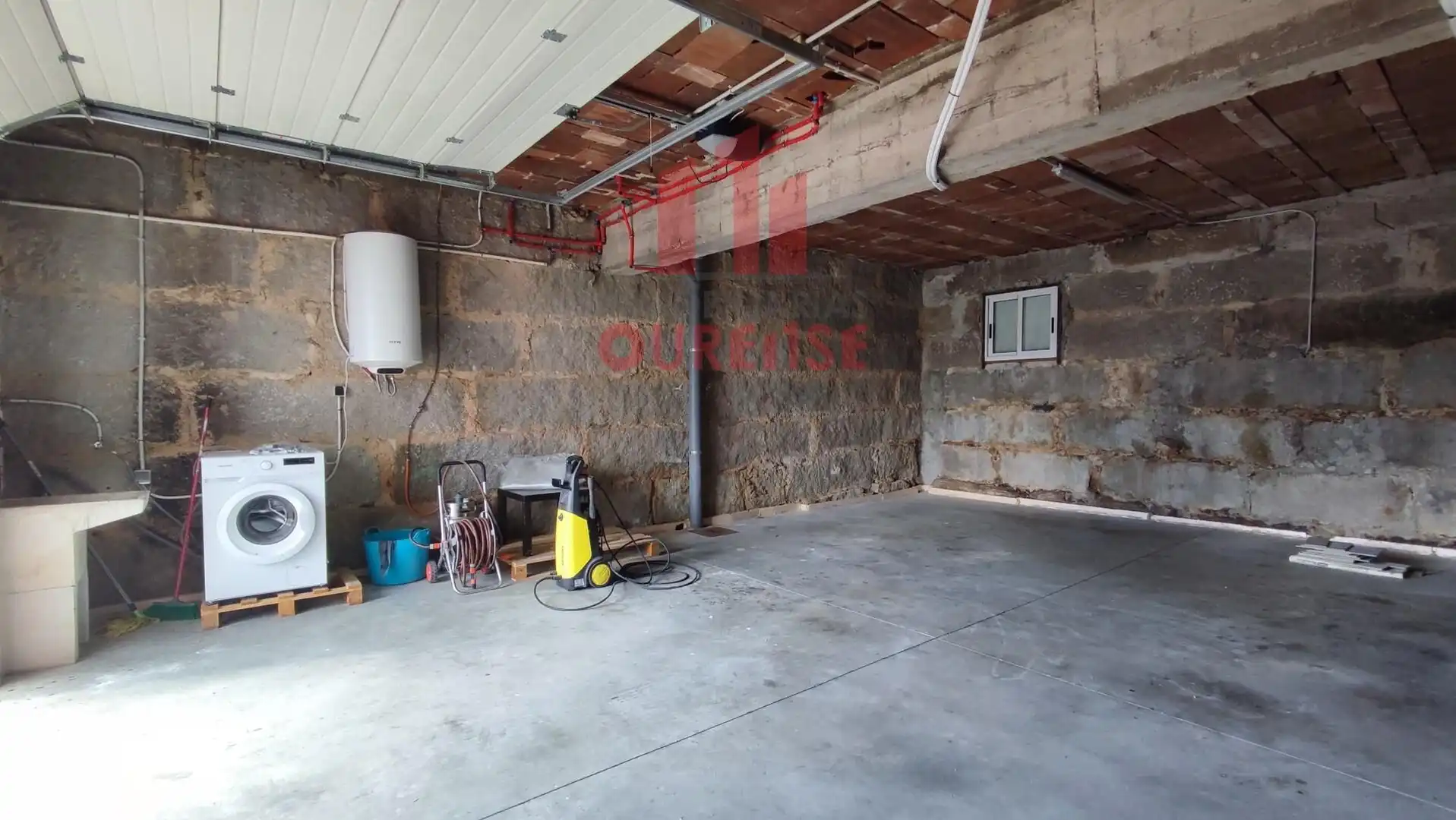 Wohnung 64 m² in Ourense