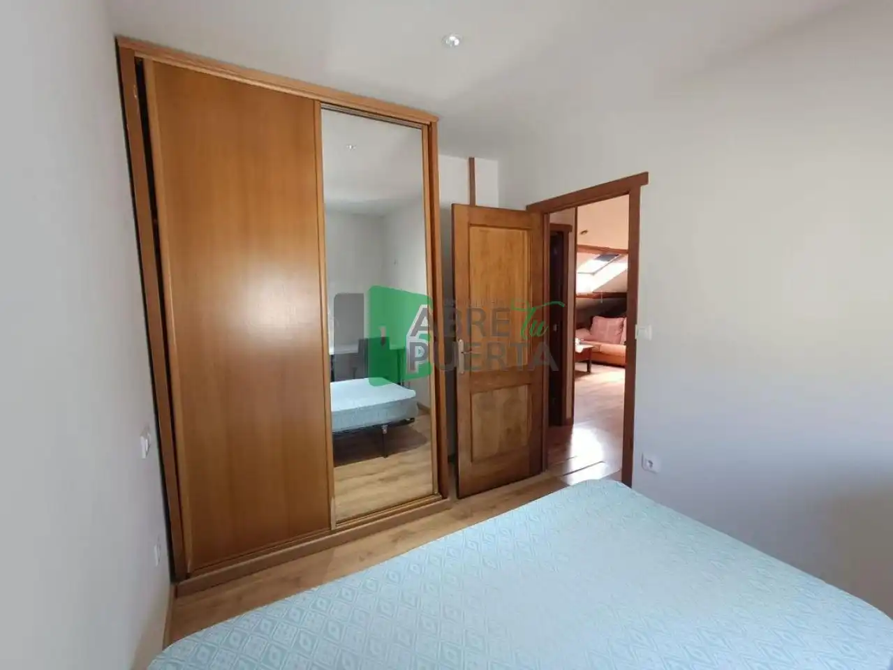 Habitación 100 m², Ourense