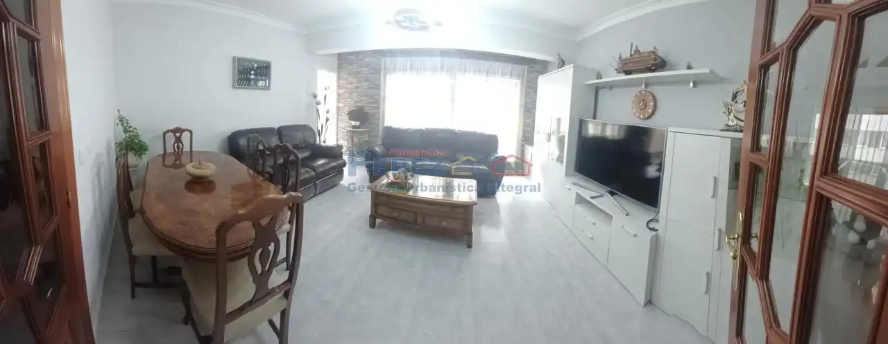 Piso de 90 m² en Fene