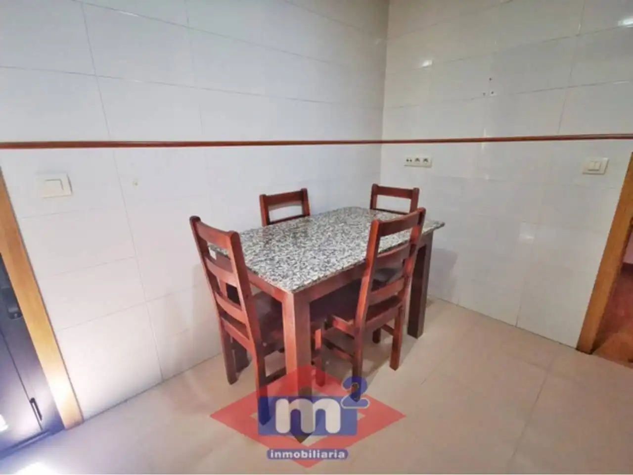 Wohnung 81 m² in Salvaterra de Miño