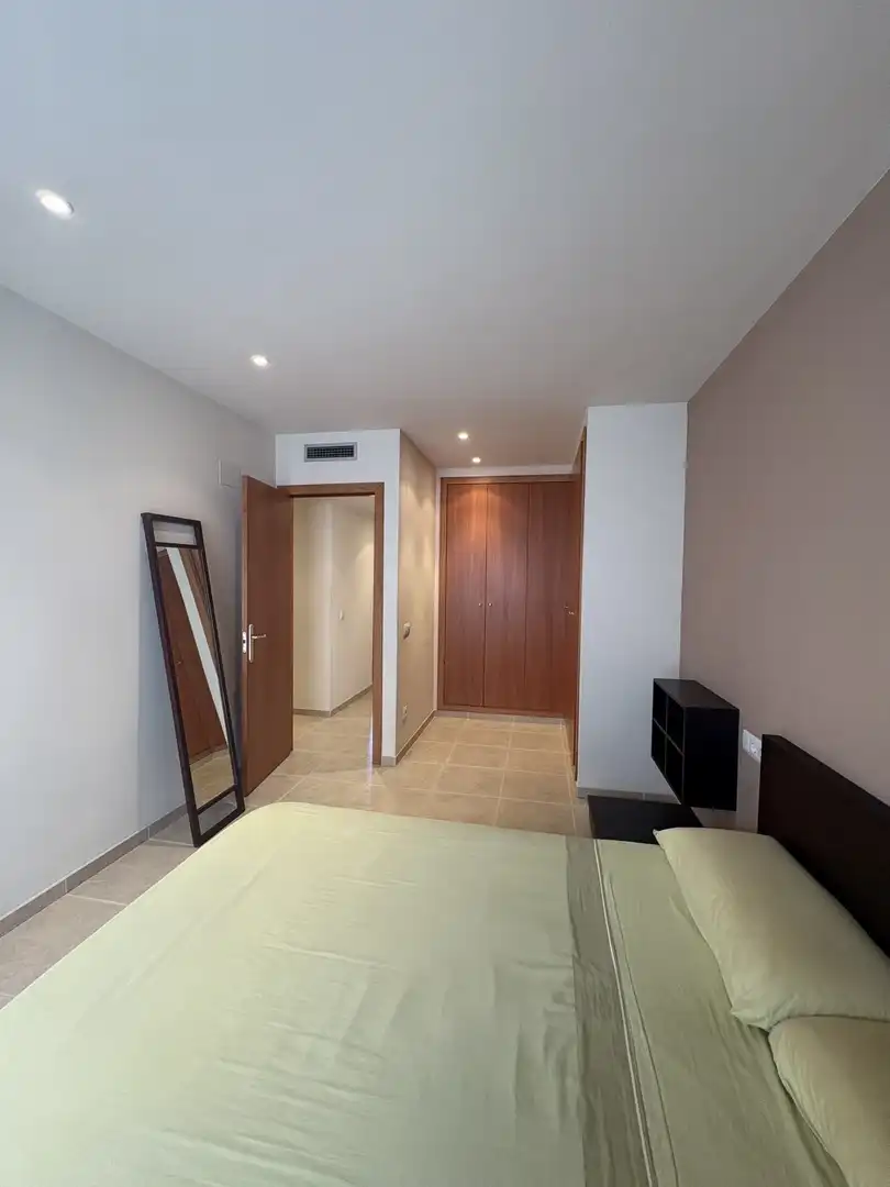 Pis de 77 m² a Anglès