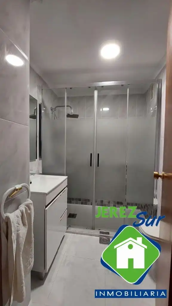 Appartamento 104 m² a Jerez de la Frontera