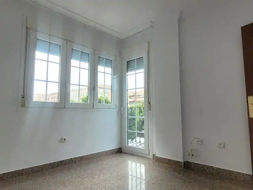 Piso de 140 m² en Almería