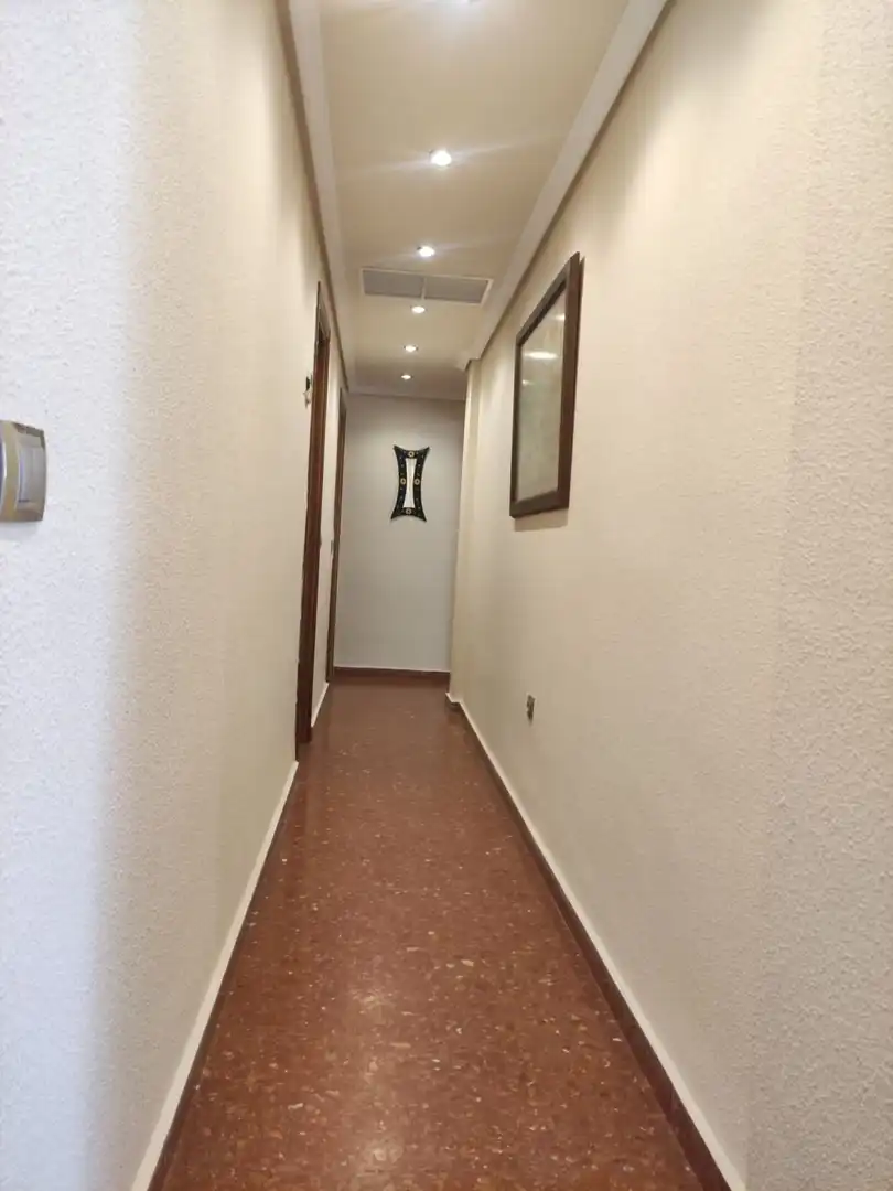 Pis de 100 m² a Còrdova