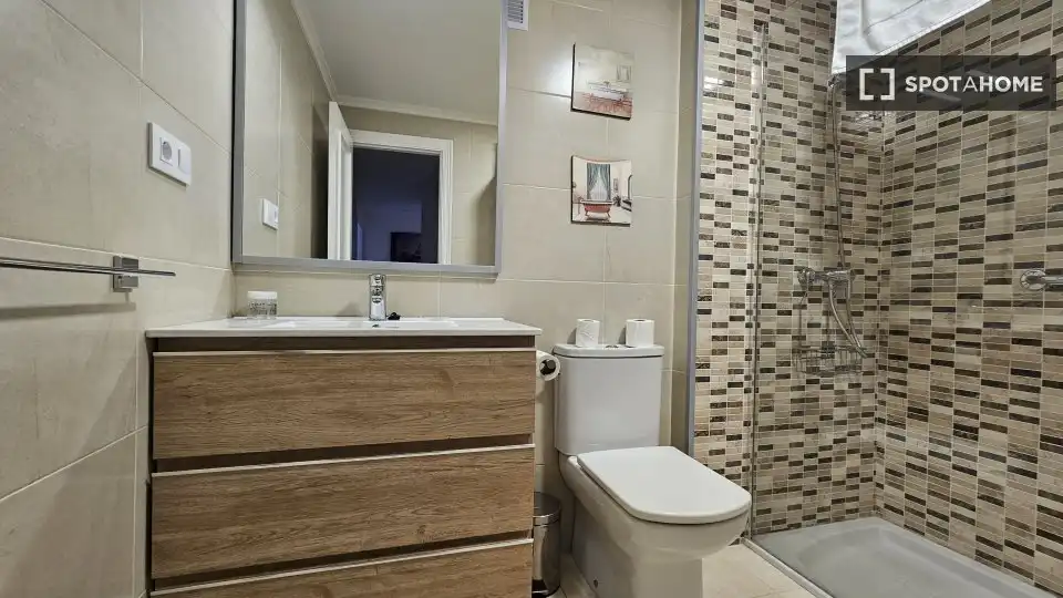 Habitación 75 m², Oviedo