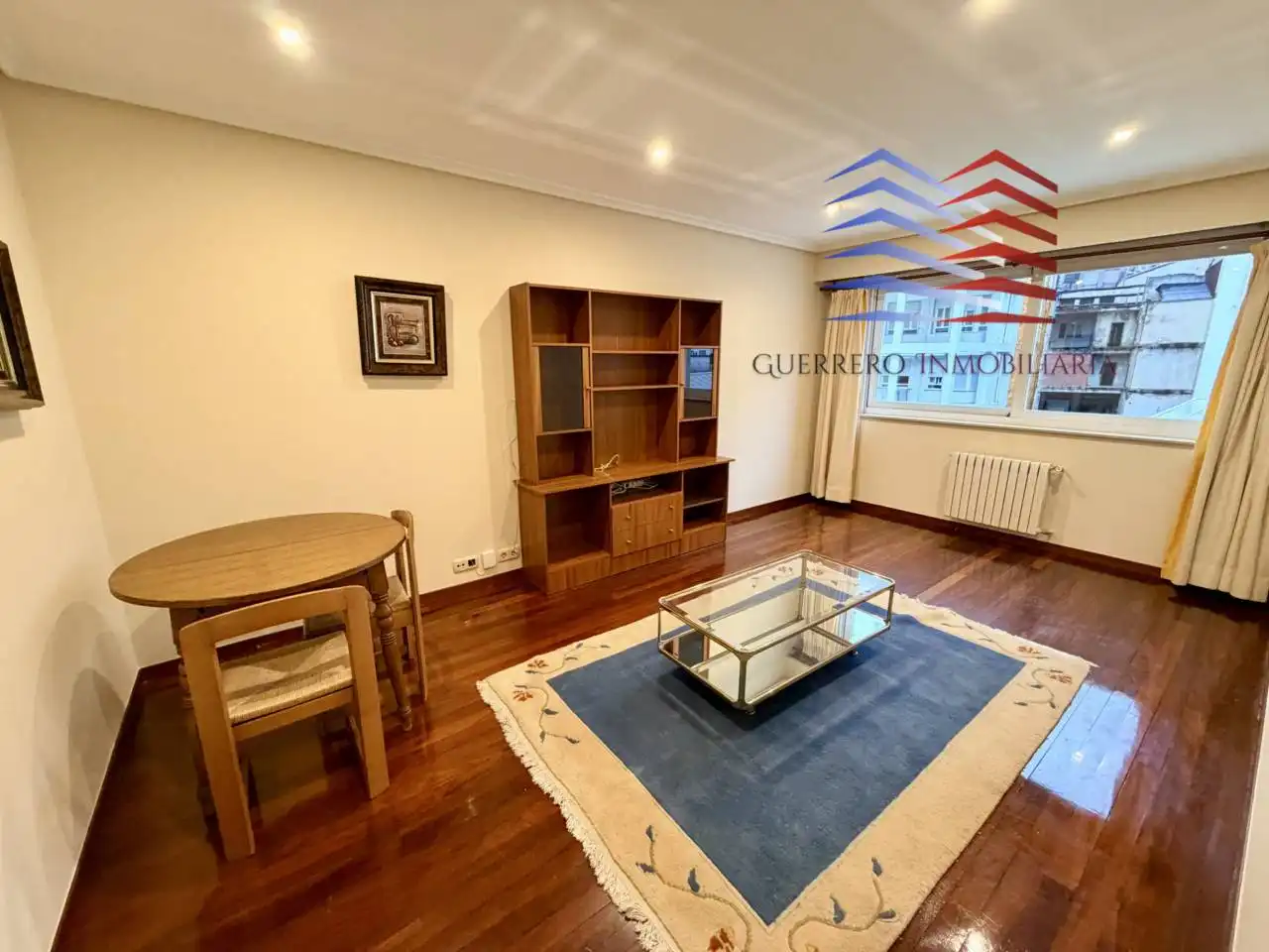Piso de 85 m² en Ourense