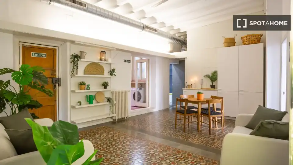 Habitación 350 m², Barcelona