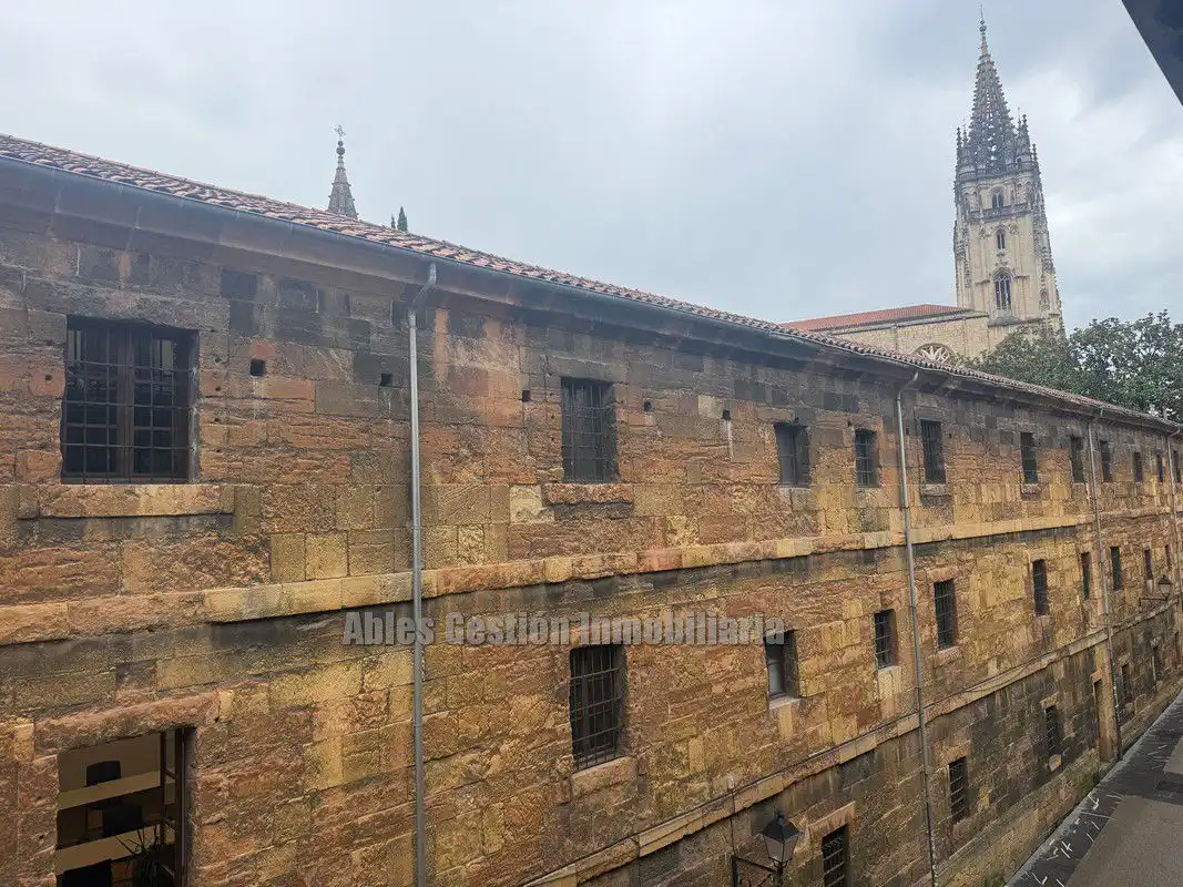 Pis de 86 m² a Oviedo