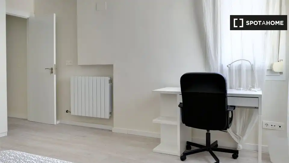 Habitación 104 m², Zaragoza