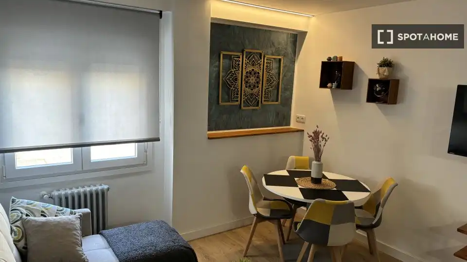 Habitación 58 m², Zaragoza