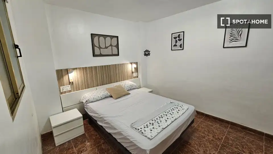 Habitación 83 m², Elda