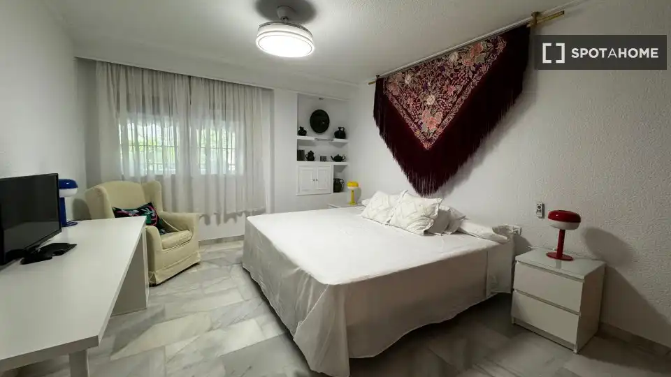 Habitación 115 m², Granada