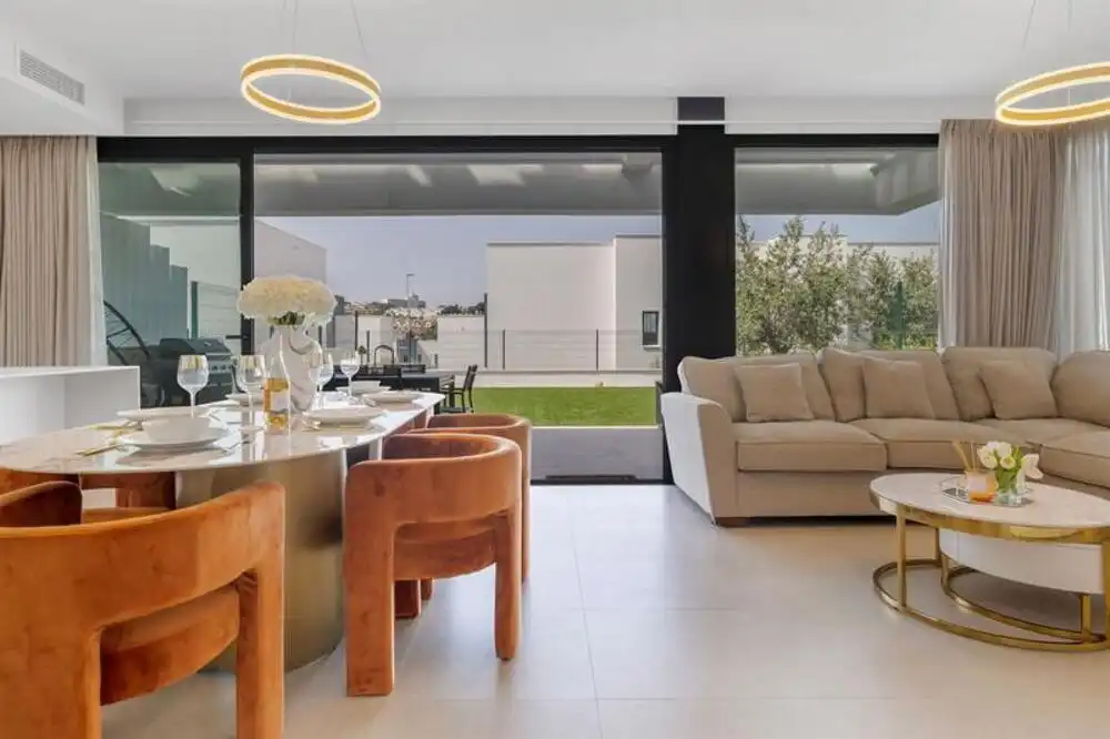 Casa de 277 m² en Estepona