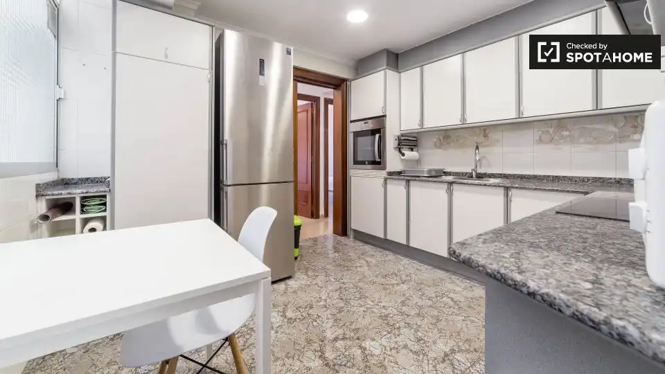 Habitación 128 m², Valencia