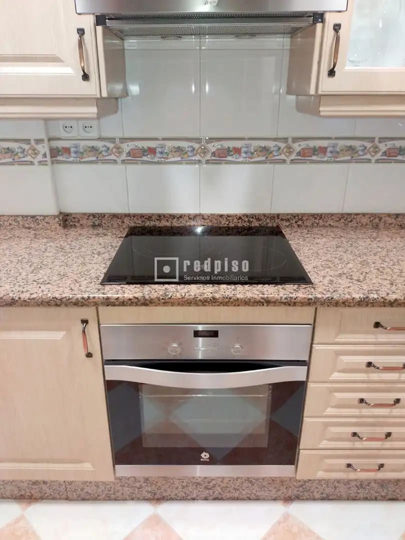 Piso de 76 m² en Sevilla