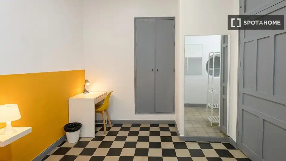 Habitación 184 m², Granada