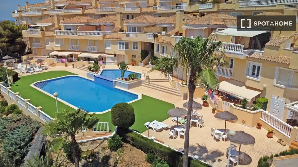 Habitación 230 m², España