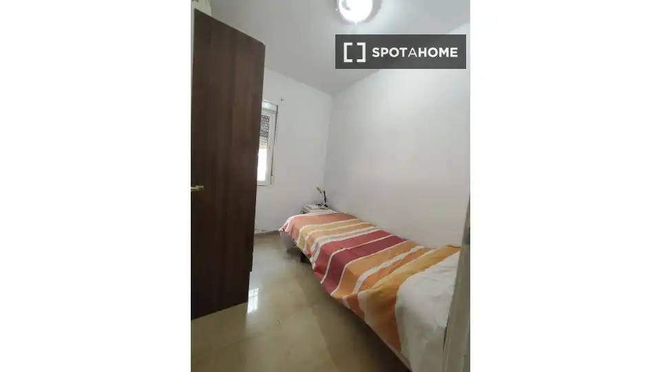 Habitación 98 m², Sevilla