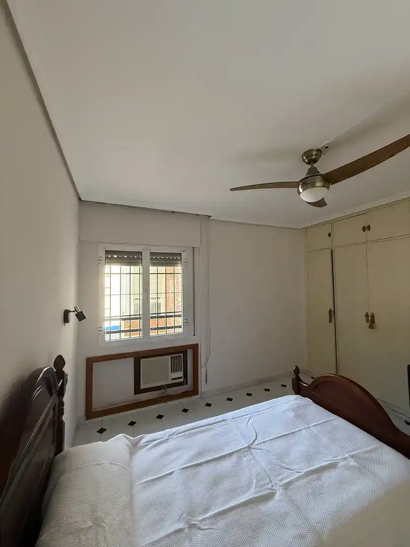 Piso de 140 m² en Sevilla