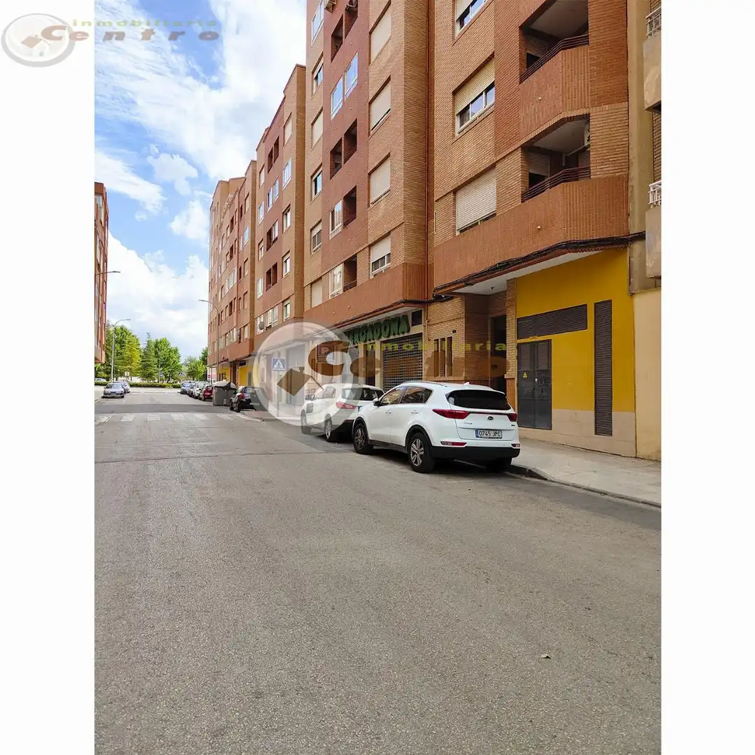 Piso de 100 m² en Albacete