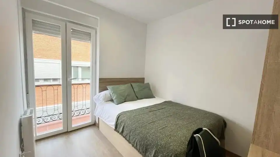 Habitació de lloguer, Madrid