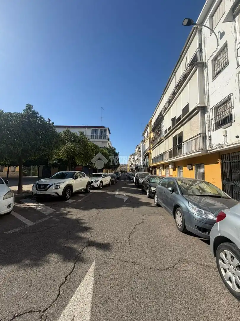 Piso de 78 m² en Sevilla