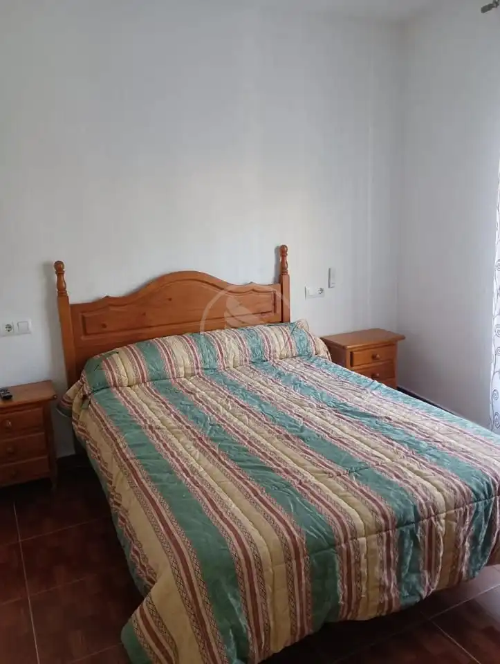 Piso de 100 m² en Linares