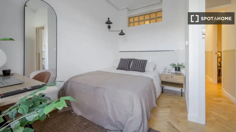 Chambre à louer, Madrid