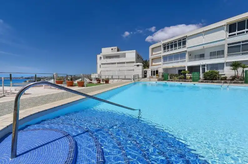 Wohnung 40 m² in San Bartolomé de Tirajana