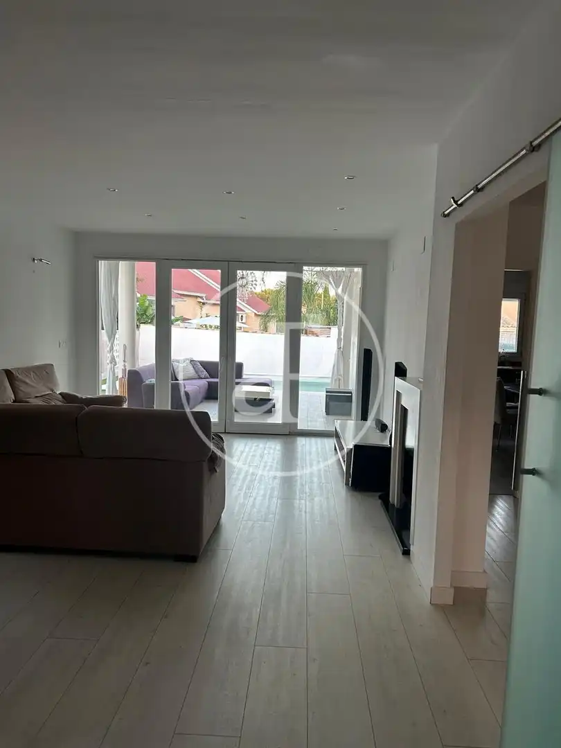 Pis de 200 m² a Riba-roja de Túria