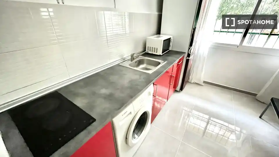 Habitación 81 m², Sevilla
