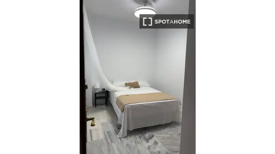 Habitación 138 m², Sevilla