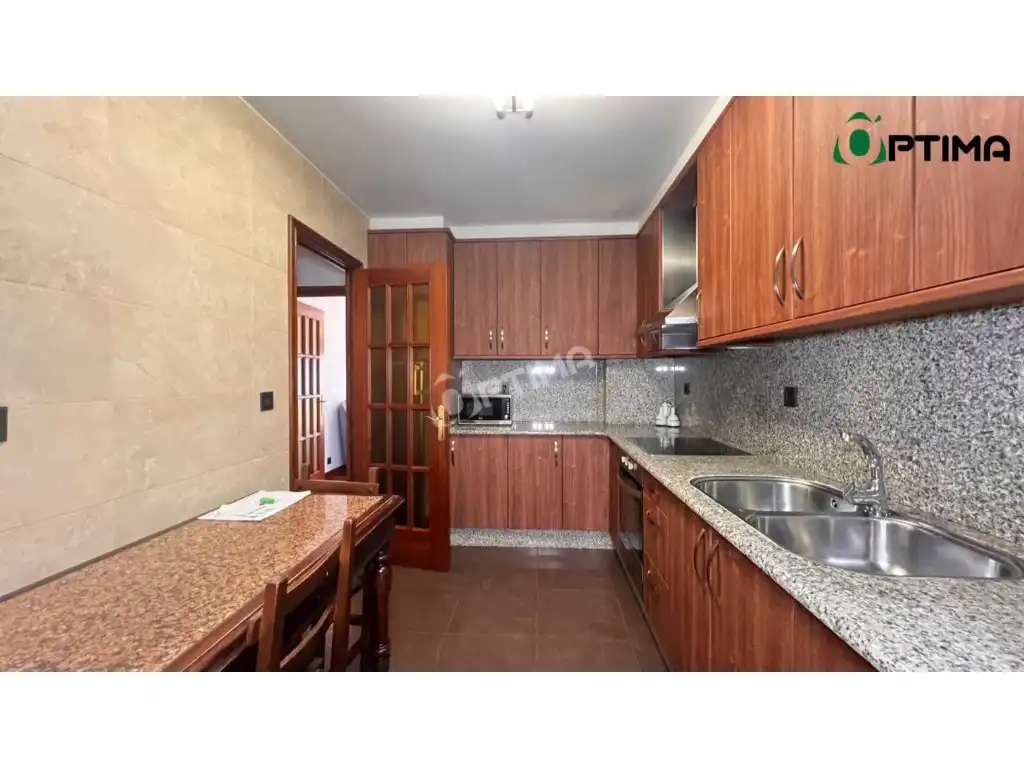 Piso de 95 m² en Santiago de Compostela