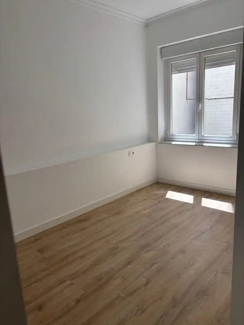 Pis de 75 m² a Lleó