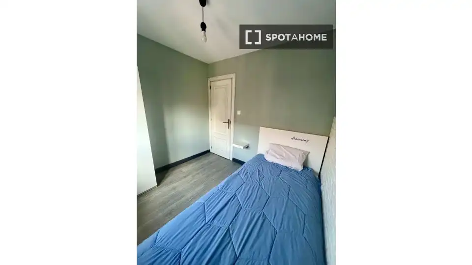 Habitación 69 m², Zaragoza