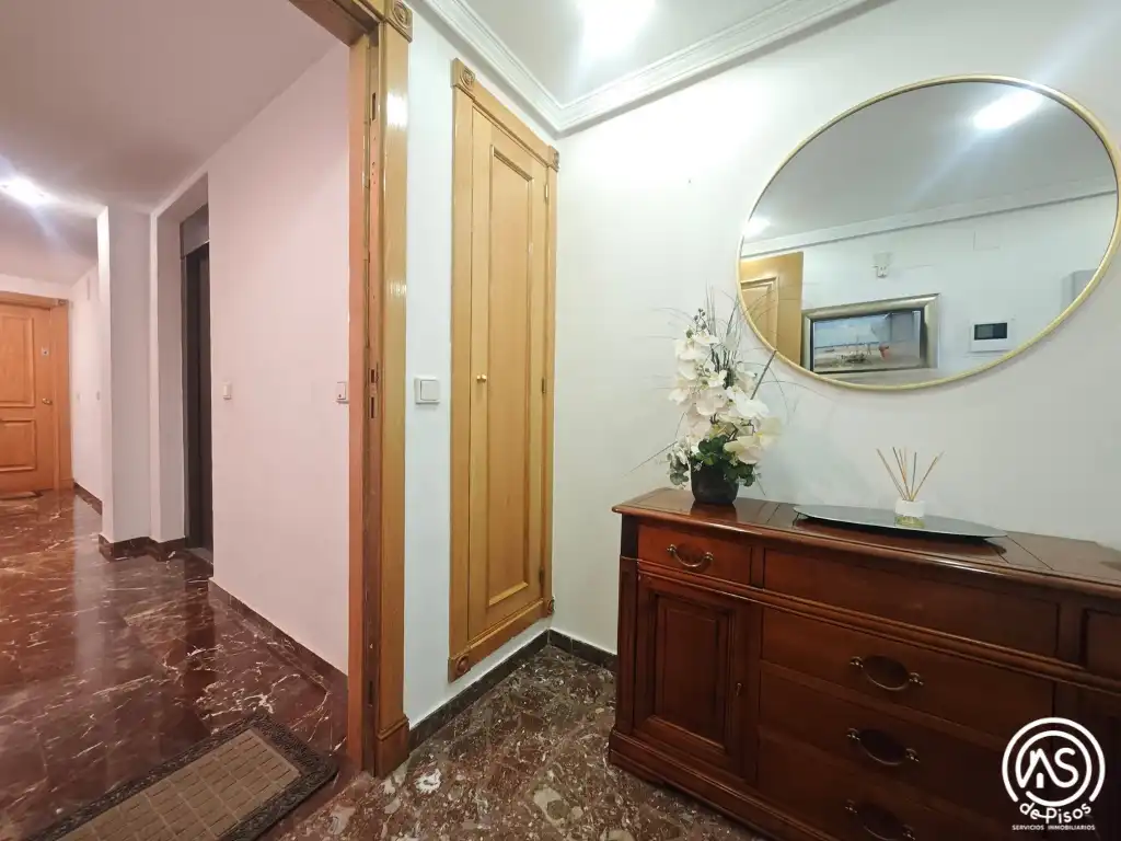 Piso de 165 m² en Zaragoza