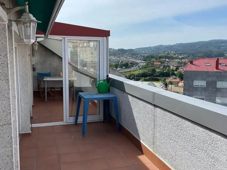 Piso de 78 m² en Poio
