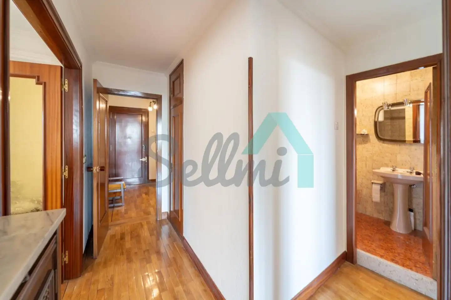 Piso de 212 m² en Oviedo