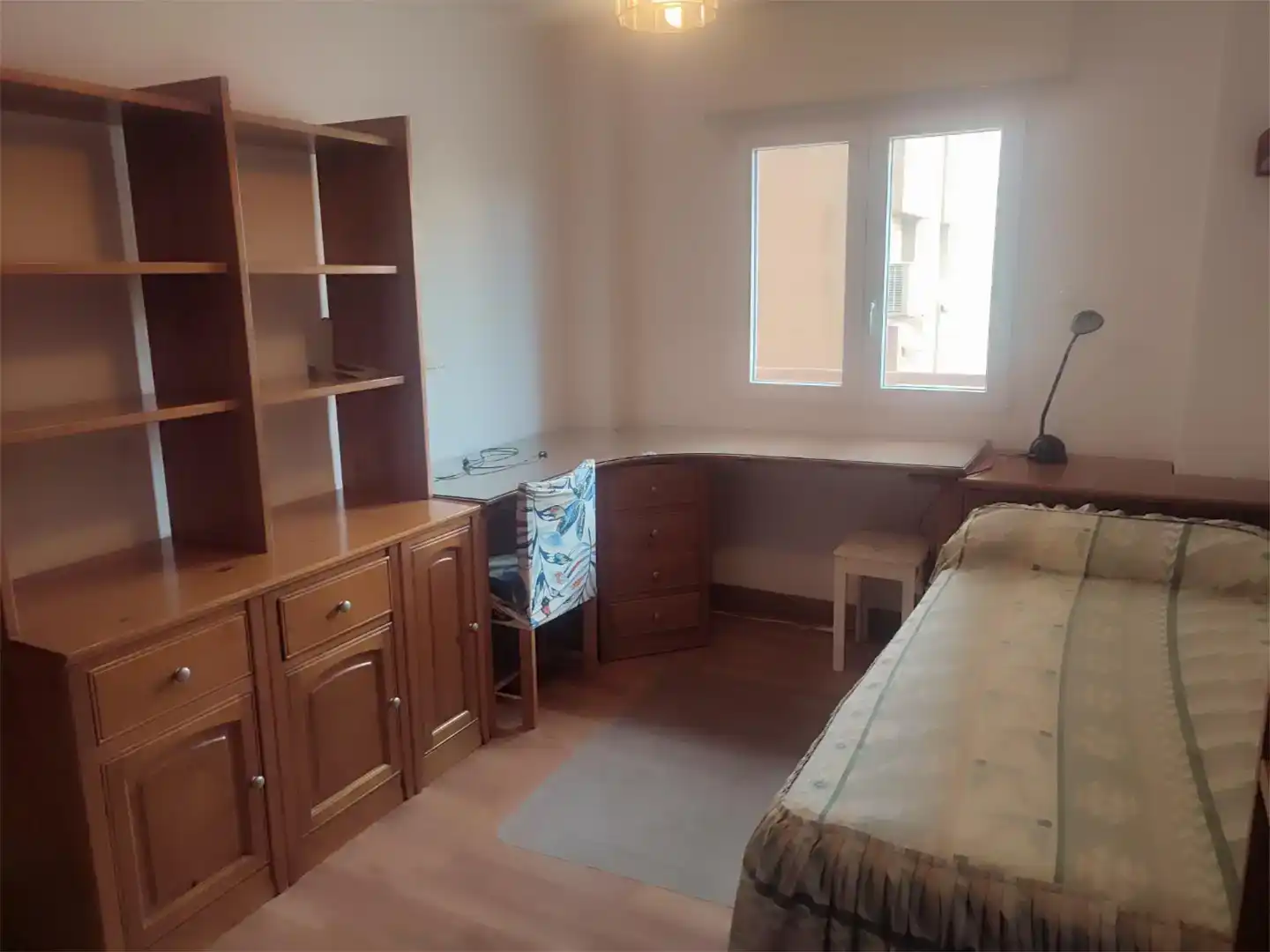 Habitación 100 m², Alicante